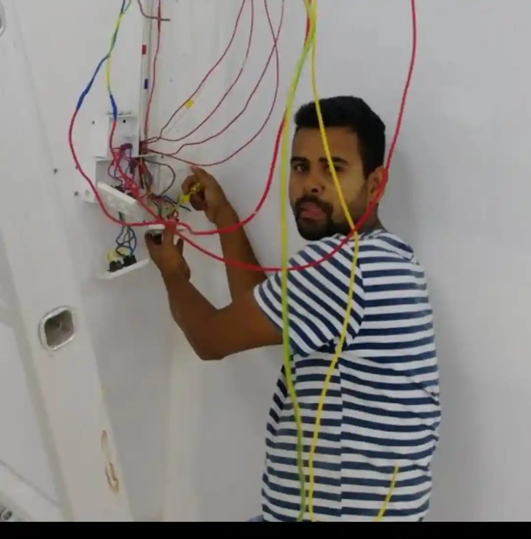 Poddar Electrician Services
